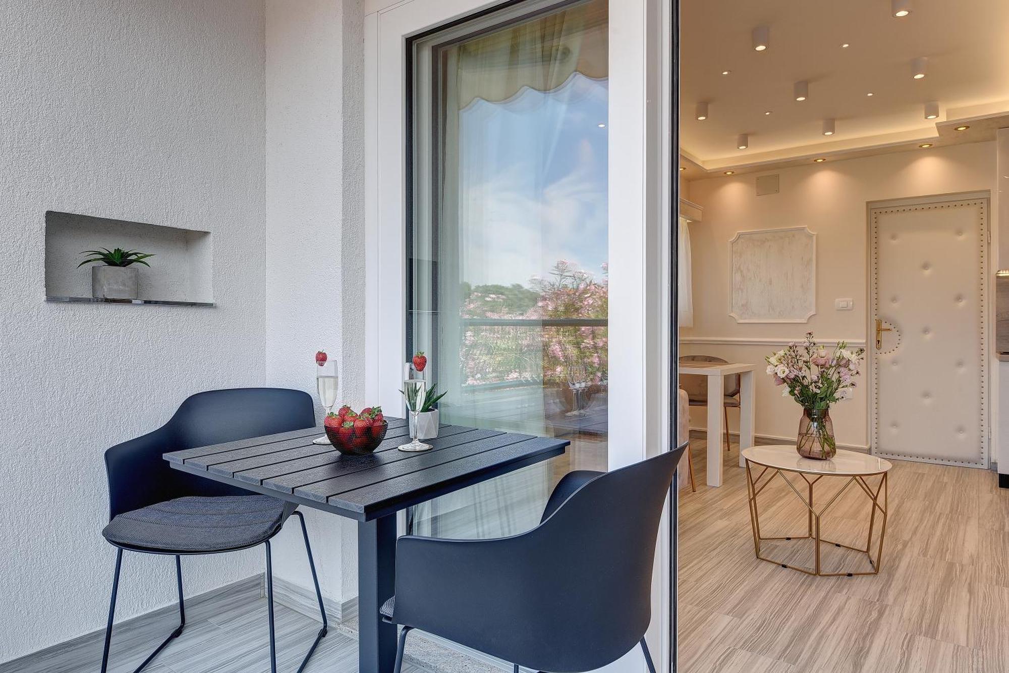 Apartments Zanetti プーラ エクステリア 写真